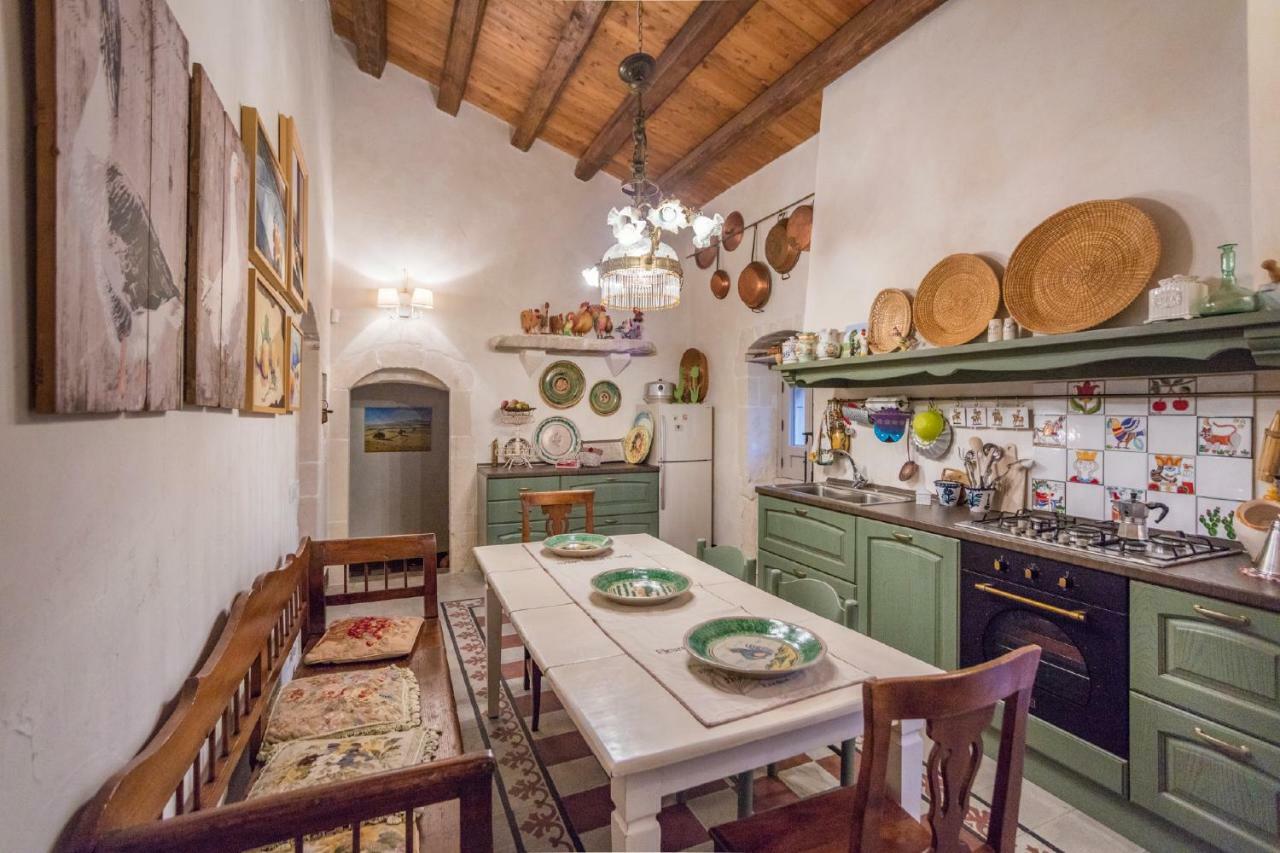 Terre Di Cavalusi Relais Guest House Donnafugata Exterior photo