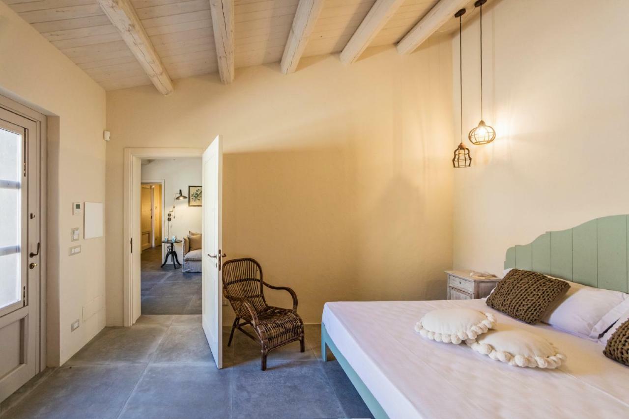 Terre Di Cavalusi Relais Guest House Donnafugata Exterior photo